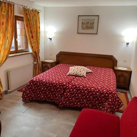 אגויסהיים La Grange Du Pape - Annexe De L'Hotel La Ferme Du Pape מראה חיצוני תמונה