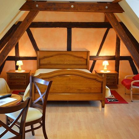 אגויסהיים La Grange Du Pape - Annexe De L'Hotel La Ferme Du Pape מראה חיצוני תמונה
