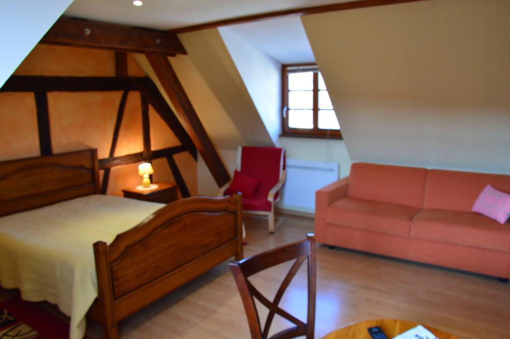 אגויסהיים La Grange Du Pape - Annexe De L'Hotel La Ferme Du Pape מראה חיצוני תמונה